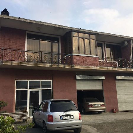 Guest House Kakha كوبوليتي المظهر الخارجي الصورة